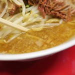ラーメン二郎 - スープ