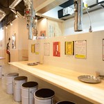 焼肉大衆酒場 真 肉焼屋 - カウンター席ございます