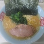 ラーメン 町田家 - 豚骨醤油らーめん＠６５０