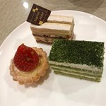 ワールドダイニング シーダパレス - 夕食メニュー