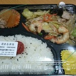 花まる弁当 - うま煮炒め弁当 626円