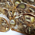 ラトリエ ドゥ プレジール - 栗のパン