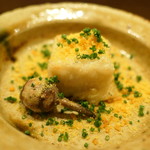 虎白 - あげた胡麻豆腐にカラスミとくわい