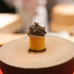 初音鮨 - インカのめざめキャビア乗せ