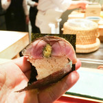 初音鮨 - 肉厚のあぶり鯖棒寿司
