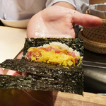 初音鮨 - とろたく巻き