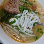 Bánh Canh Bà SEN - Bánh Canh XUONG CHA 35000VND（約175円）