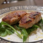 トリワイン ＰＩＫＯＳＨＨＨＵ - 地鶏のハンバーグ