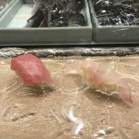 鮨割烹やま中 - 特上のトロ、鯛！