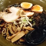 札幌らーめん大地 - 醤油ラーメン=880円