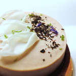 Mori Yoshida - Beige