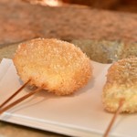 はん亭 - 【ランチコース 四季彩串揚げ8種@税込2,916円】[左]帆立