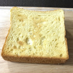 アールベイカー インスパイアード バイ コート ロザリアン - ふわふわ (たまご食パン)