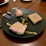 Bistro Groin Groin - ＊お肉屋さんの前菜盛り合わせ（3種:¥1,200）