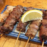 Sumibiyakitori Tonkichi - 「おまかせ5本盛り」520円だっけな。