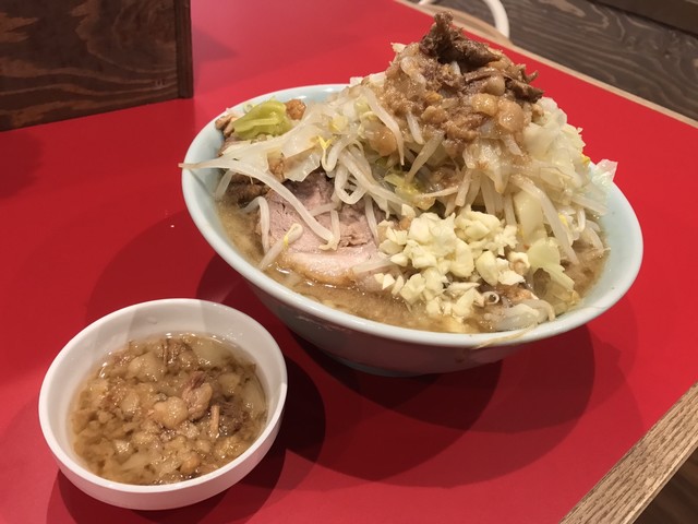 岡山県の二郎系ラーメンではno 1 東京で大行列ができる富士丸仕込みの豪快な一杯 岡山県岡山市北区野田屋町 By さすらいの旅人 全国各地孤独のグルメ ラーメンきずな 西川緑道公園 ラーメン 食べログ