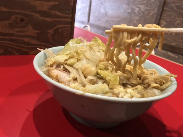 岡山県の二郎系ラーメンではno 1 東京で大行列ができる富士丸仕込みの豪快な一杯 岡山県岡山市北区野田屋町 By さすらいの旅人 全国各地孤独のグルメ ラーメンきずな 西川緑道公園 ラーメン 食べログ