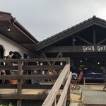 ハムソーセージ工房イブスキ - 右側はホットドッグなど食べれます