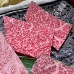 炭火焼肉くらた - イチボ（もも）