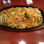 ひた焼きソバ 美味 - 日田焼きそば650円