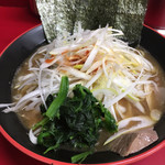 横濱家系ラーメン 勝鬨家 - 