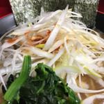 横濱家系ラーメン 勝鬨家 - 
