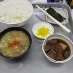 一休食堂 - もつ煮定食