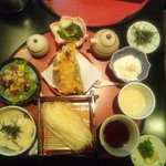 うどん 彩蔵 - 彩蔵ランチ　凄いボリュームですよ！