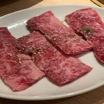 黒毛和牛焼肉 七甲山 - 