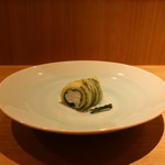 RISTORANTE IL NODO - 先ほどの採れたてメカブの根元”旬のワカメ”かず丸さんの的鯛 鎌倉の白菜