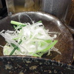 つけ麺 道 - 薬味の葱