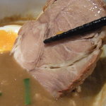 つけ麺 道 - でかい叉焼も