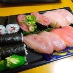 無添 くら寿司 - まぐろづくしセット10貫500円(税別)