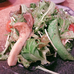 煮込み屋ぐっつ - 旬野菜のアンチョビサラダ