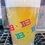 クラフトビアバル IBREW - クラフトビールは30種類