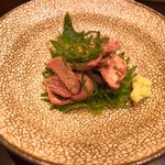 鳥田中 - 京鴨ハツ湯引き刺し