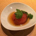 ワイン&オデン ひそか - H.31.1.21.夜 おでん ( トマト 300円税別 )