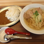 大衆食堂 中華そばとおコメの店 メシケン。 - 白醤油とカレーセット 2019.1月