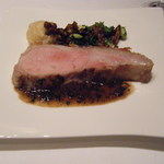 カンテサンス - 群馬芋豚の3時間ロースト　香茸ソース