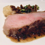 カンテサンス - 群馬芋豚の3時間ロースト　香茸ソース