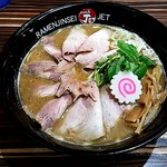 ラーメン人生JET - 鳥煮込みチャーシュー+チャーシュー増し①