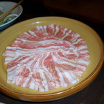 しゃぶ禅 - 　岩中豚バラのしゃぶしゃぶ肉の二皿目です。