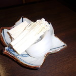 しゃぶ禅 - 　お代わりの豆腐、えのき茸、春雨です。