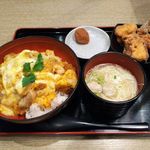 鶏 三和 - コーチン親子丼 そばセット+しお麹唐揚