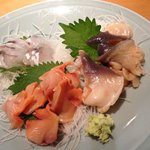 浜勢 - こち、北寄貝、赤貝のお刺身
