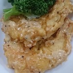 青龍 - ③大正海老のエビマヨ　取り分け例