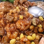 青龍 - ④モツとホタテと銀杏、海老の炒め物