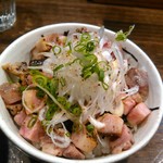 櫻井中華そば店 - 炙りチャーシュー丼