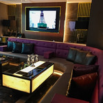 MODIS 新宿 - 内観