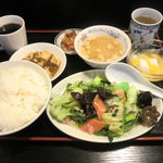 福泰飯店 - 日替りランチ（６８０円）は品数豊富！